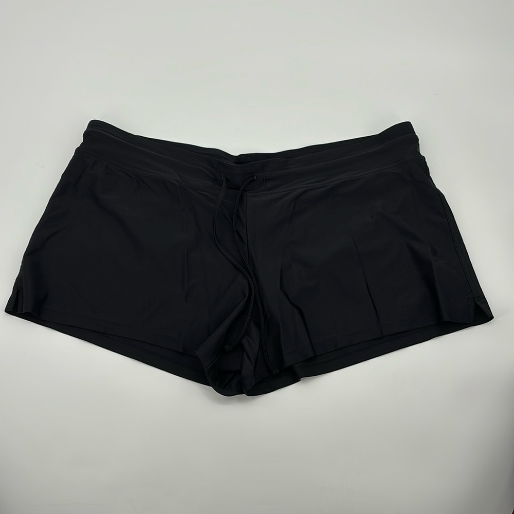 Kona Sol black swim short size XL